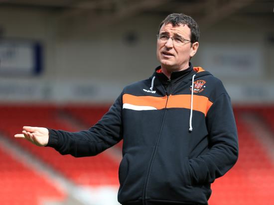 Bradford boss Bowyer suffers miserable Blackpool reunion