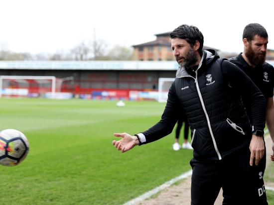 Cowley frustrated by below par second-half as Lincoln held by Macclesfield