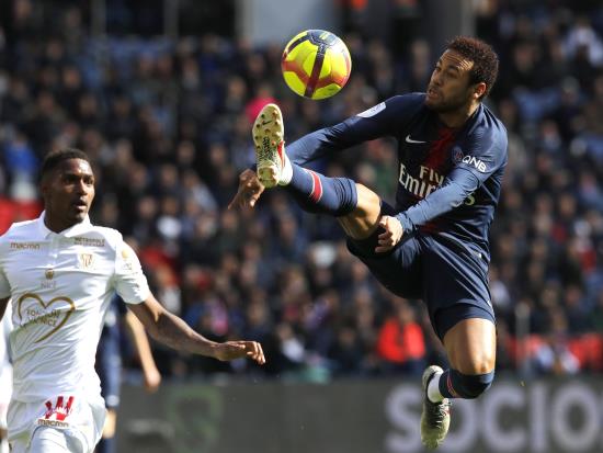 Neymar earns Paris St Germain point with penalty against Nice