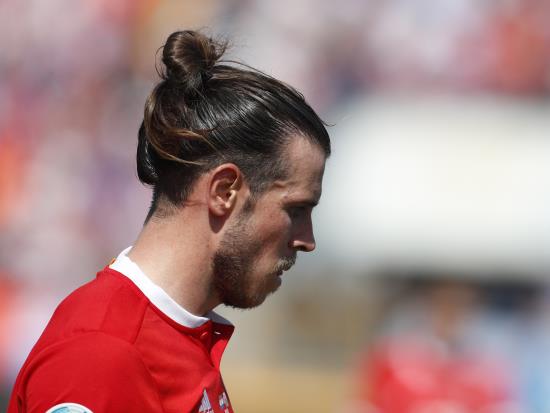Bale fluffs his lines as Wales slump to defeat in Hungary