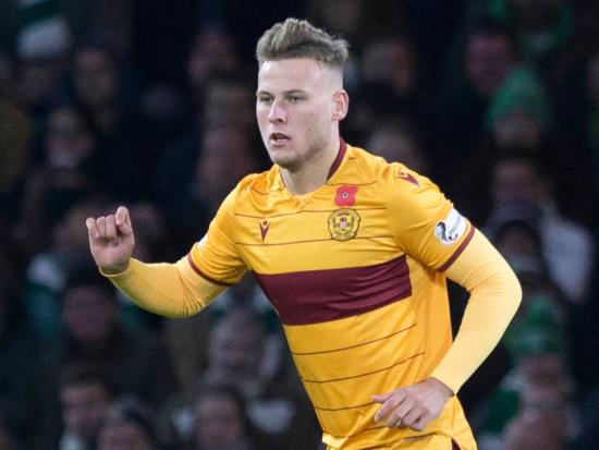 Motherwell wait on Scott for Saints clash