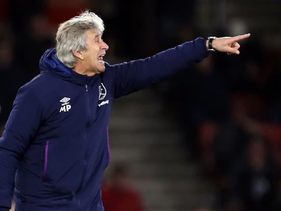 West Ham boss Pellegrini frustrated after late defeat