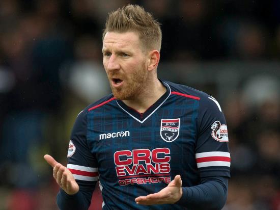 Ross County come from behind to earn draw at 10-man St Mirren