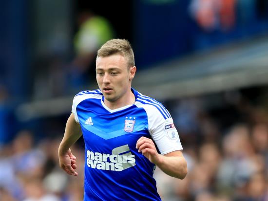 Freddie Sears double helps Ipswich claim comfortable cup win