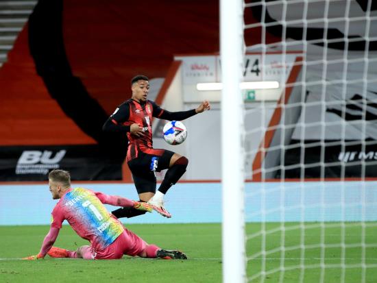 Arnaut Danjuma’s late goal sends Bournemouth second