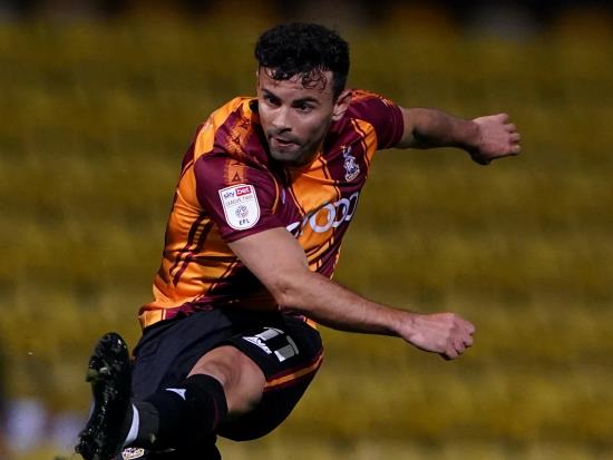 Zeli Ismail back in training to boost Bantams