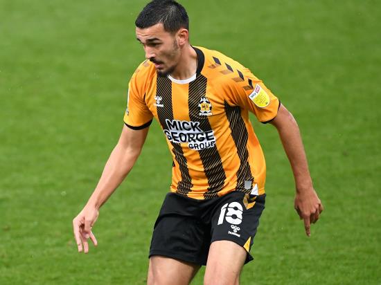 Cambridge to check on Idris El Mizouni ahead of Leyton Orient clash