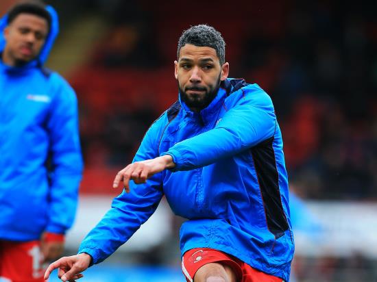 Jobi McAnuff earns plaudits as Leyton Orient down Southend