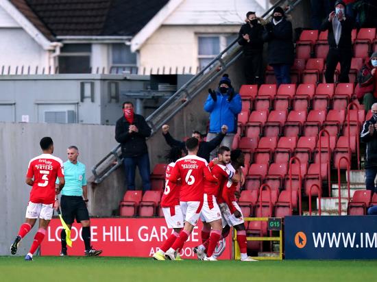 Diallang Jaiyesimi brace earns much-needed win for Swindon at Ipswich