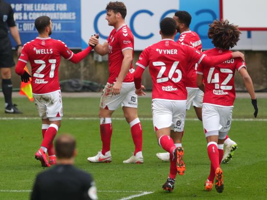 Dean Holden hails Bristol City FA Cup heroes Chris Martin and Dan Bentley