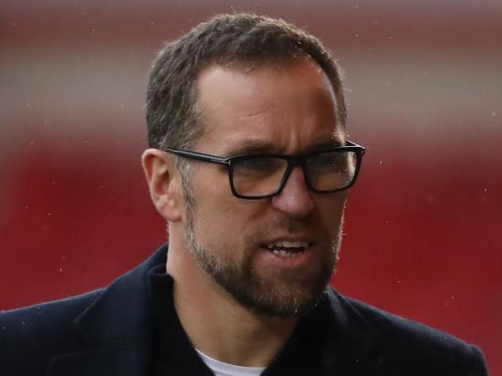 Dave Artell gives Crewe players plaudits after narrow win boosts play-off hopes