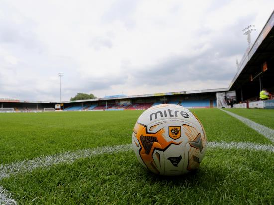 Scunthorpe-Oldham called off due to waterlogged pitch