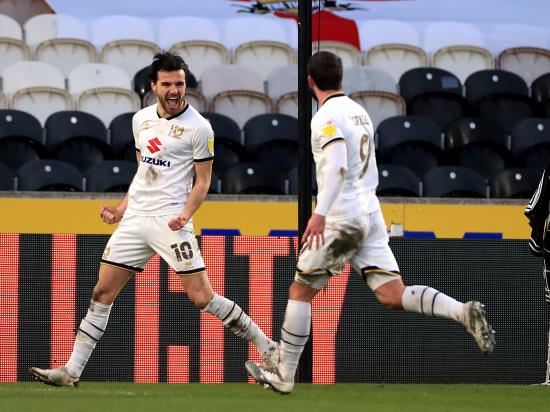 Late Scott Fraser penalty earns MK Dons win at Hull