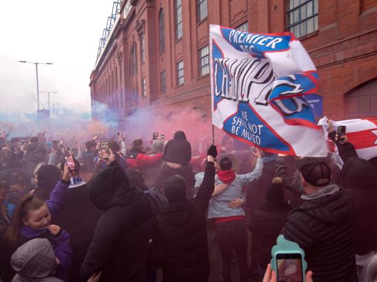 Steven Gerrard understands Ibrox fan celebrations with Rangers on brink of title