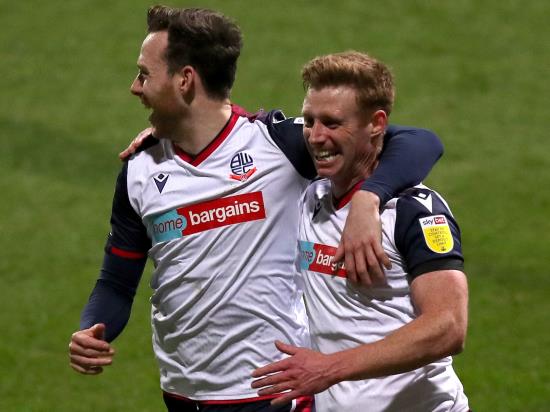 Bolton close on promotion places with win over Cambridge