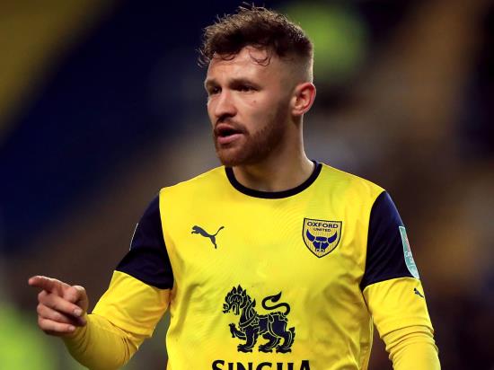 Matty Taylor fires Oxford into play-off places