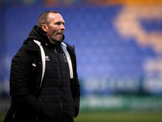 Michael Appleton calls on Lincoln players to remain composed during play-off bid
