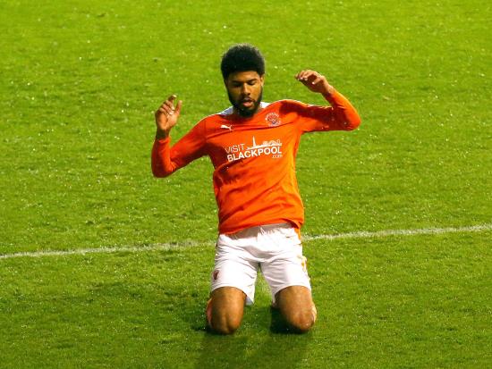 Ellis Simms bags brace as Blackpool secure play-off spot with win over Doncaster