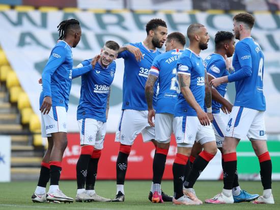 Rangers thrash Livingston to move to within one game of unbeaten league campaign