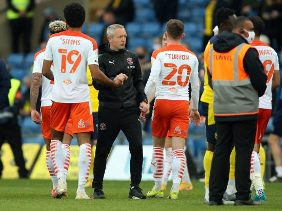 Neil Critchley wary of Oxford comeback after Blackpool take control of tie