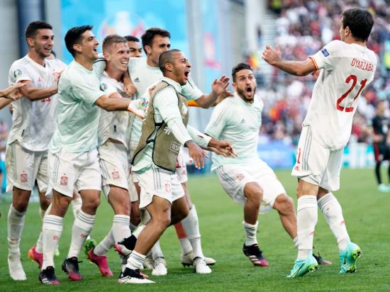 Spain win wonderful Copenhagen contest and knock out Croatia