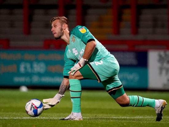 Laurie Walker set to continue in goal for Oldham against Colchester