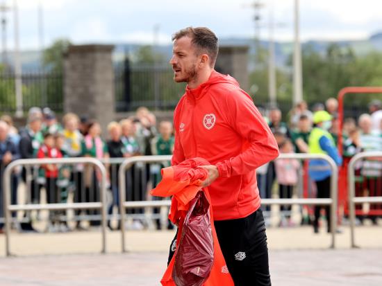 Hearts to check on Andy Halliday before clash with Aberdeen