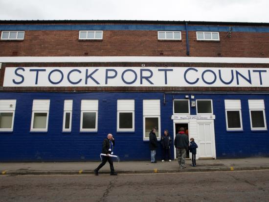 Stockport held to a goalless draw by Grimsby