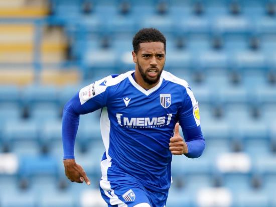 Kane Hemmings cancels out Vadaine Oliver’s opener as Burton hold Gillingham