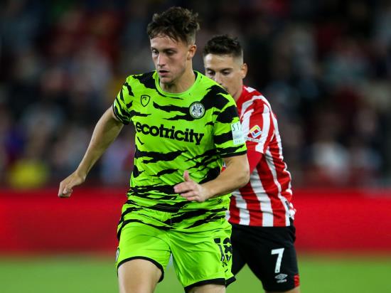 Leaders Forest Green romp to victory at struggling Stevenage