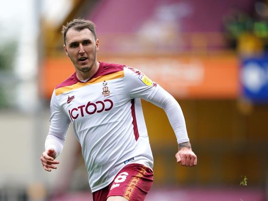 Bradford welcome back Callum Cooke for Forest Green clash