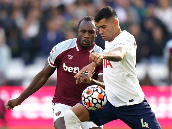 Cristian Romero and Oliver Skipp out of Tottenham’s clash with Leeds