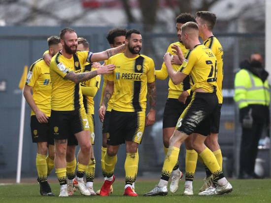 Kane Hemmings ‘wonder goal’ delights Burton boss Jimmy Floyd Hasselbaink