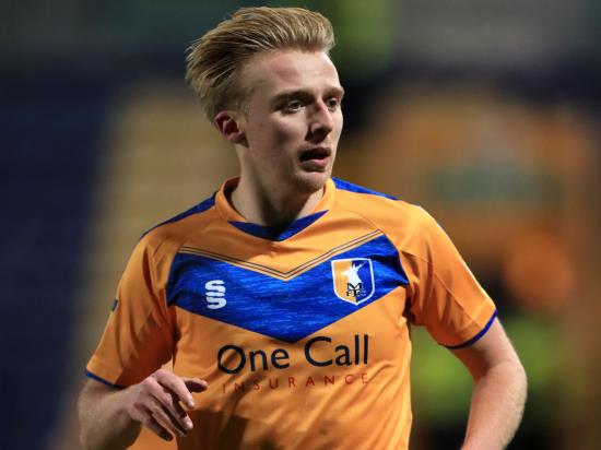 Mansfield sweating over injury doubts ahead of clash with Swindon