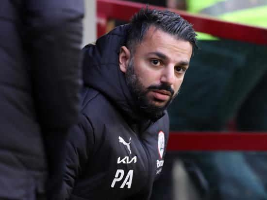 Poya Asbaghi back in Barnsley dugout after Covid absence