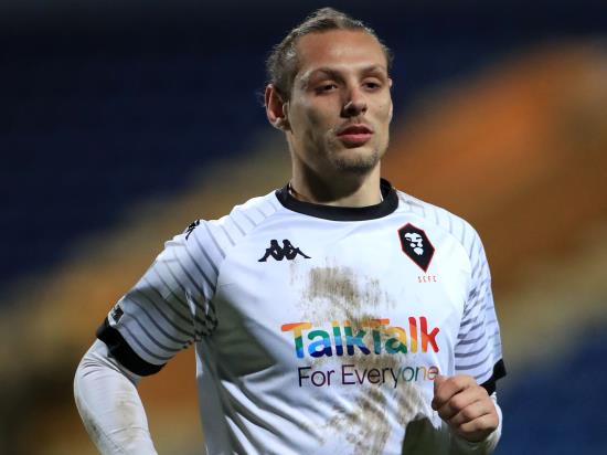 Oscar Threlkeld available for Bradford’s clash with Leyton Orient