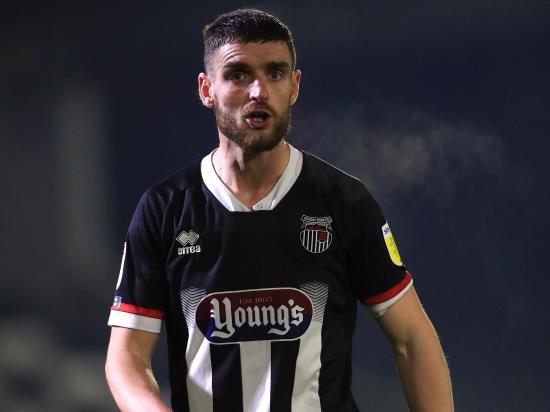 Luke Waterfall nets stoppage-time winner for Grimsby at Notts County