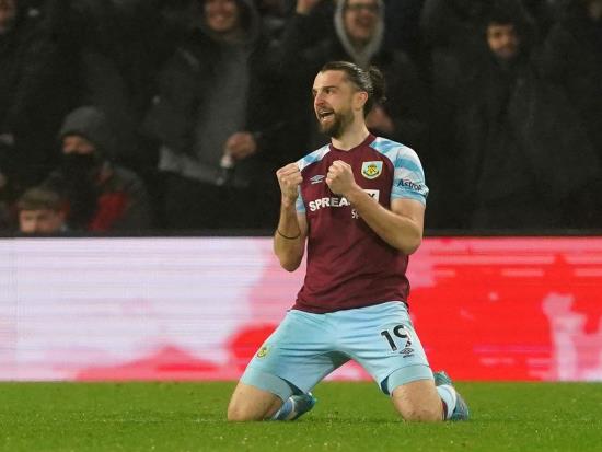 Manchester United held by Burnley as Jay Rodriguez ends goal drought
