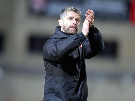 Stephen Robinson and Neil Harris praise struggling sides after draw