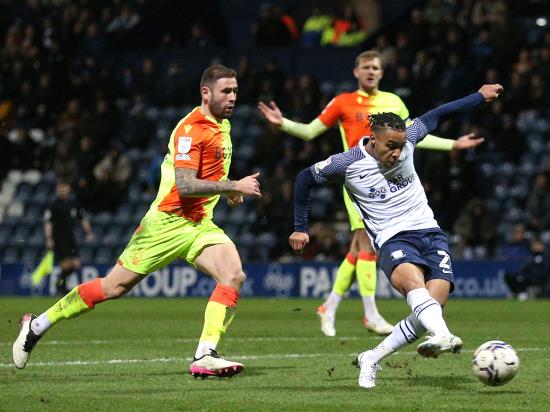 Nottingham Forest miss play-off chance with draw at Preston