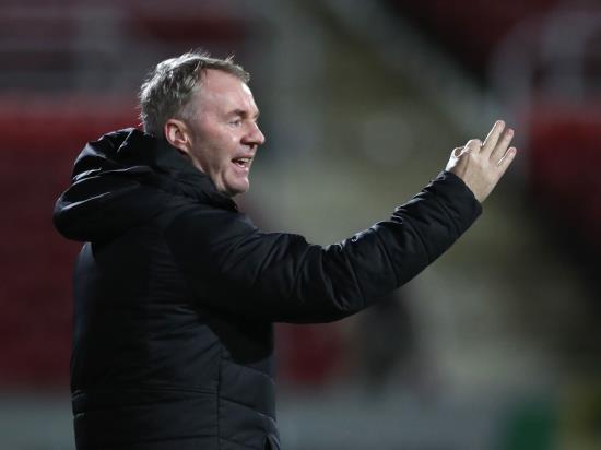 John Sheridan frustrated as Oldham fail to kill off fellow strugglers Colchester
