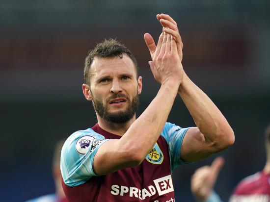 Erik Pieters likely to miss Burnley’s clash against Leicester due to knee issue