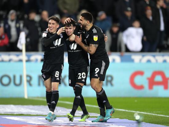 Free-scoring Fulham fire five in fine win