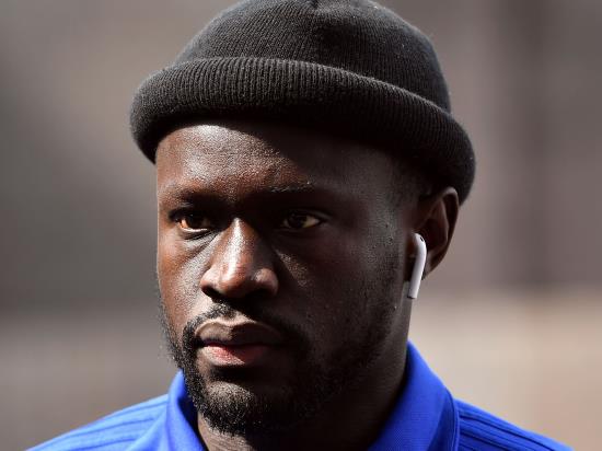 Oumar Niasse strikes twice as Burton stage stunning comeback to beat Fleetwood