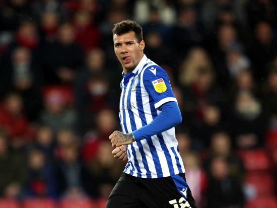 Sheffield Wednesday concede late equaliser to draw with Accrington