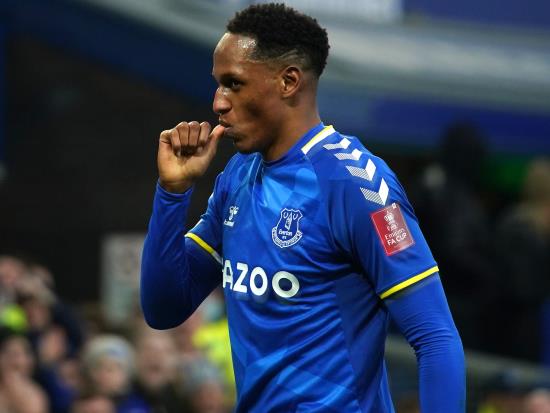 Yerry Mina and Donny Van De Beek return for Everton’s game with Leicester