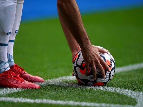 Play-off chasing Chesterfield beaten by Bromley