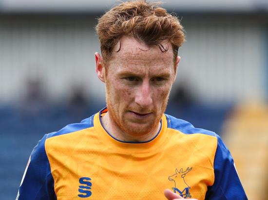 Stephen Quinn to be assessed as Mansfield get ready to take on Forest Green