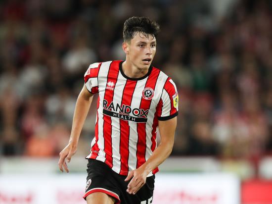 Sheffield United storm to top of table after Reading rout