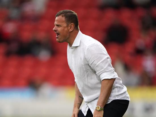 Richie Wellens hails work rate as Leyton Orient resist Rovers to remain top